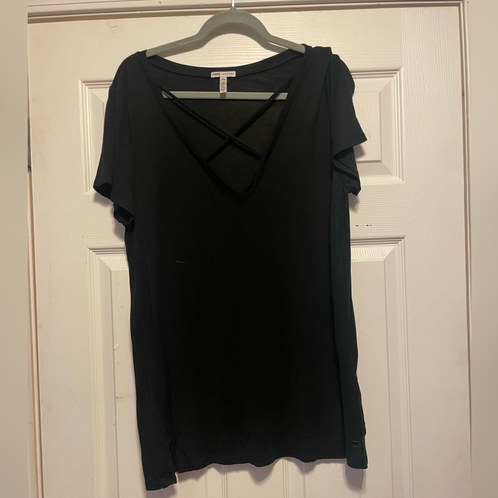 VS PINK tee